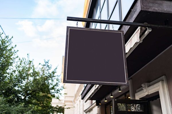 Signalétique en inox : pour une meilleure visibilité de votre entreprise