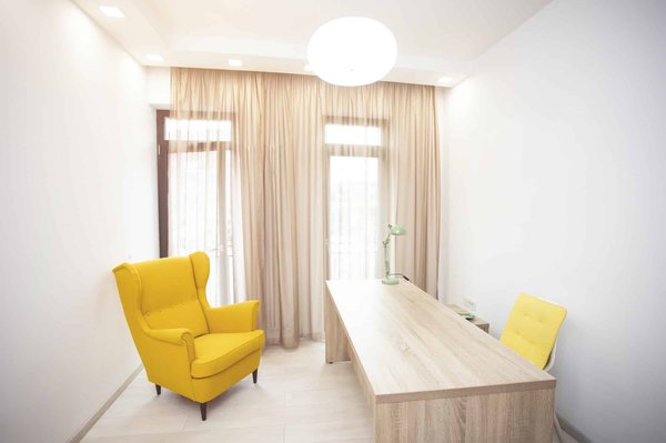 Faites bonne impression dès le premier instant avec du mobilier de bureau professionnel haut de gamme