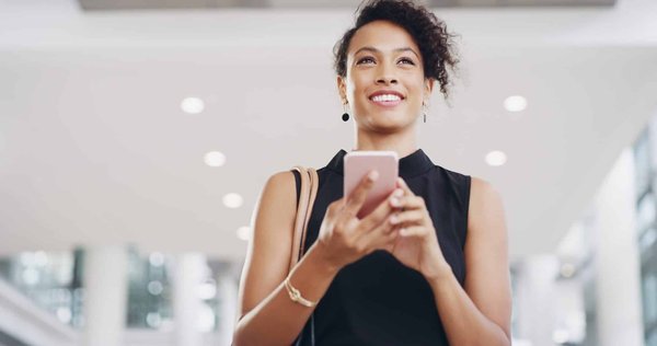 Quelle est la meilleure façon de communiquer les changements de politique RH dans une multinationale?